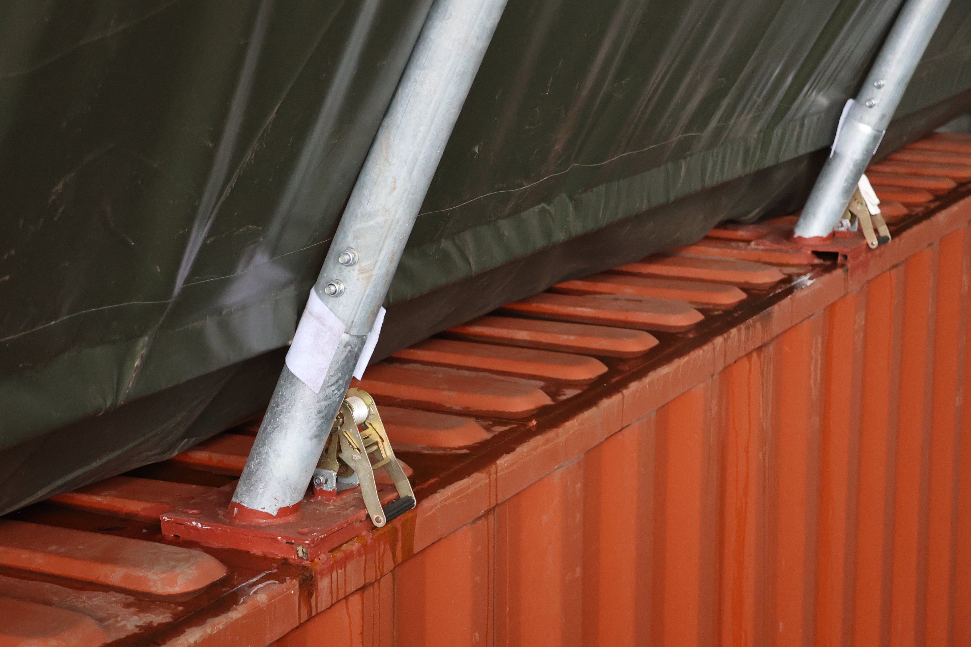 Portée de 12m (40ft) | Auvents pour conteneurs - 40ft x 12ft (12m x 4,5m)