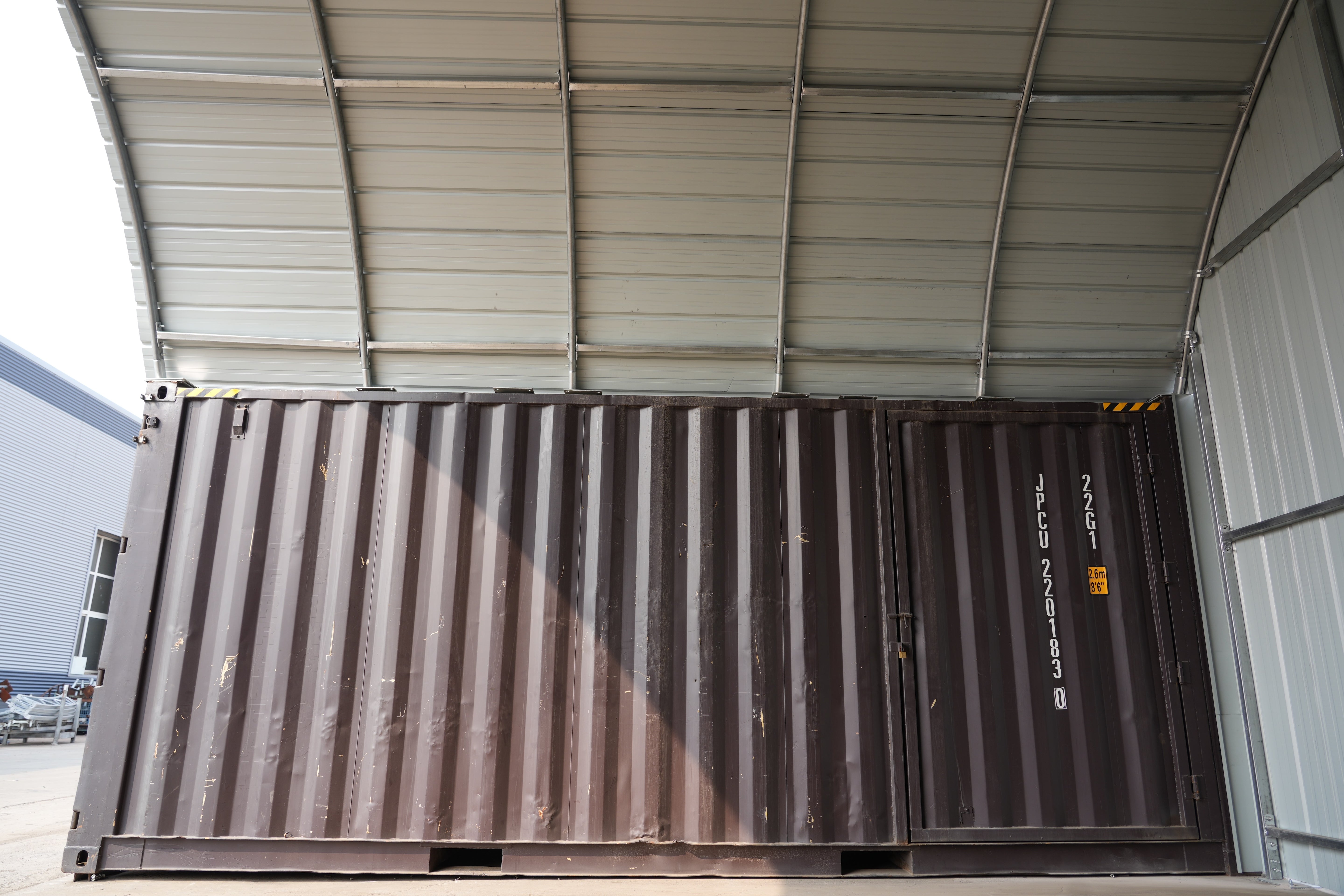 Auvents en conteneur en acier - 20ft x 20ft x 6,5ft (6m x 6m x 2m)