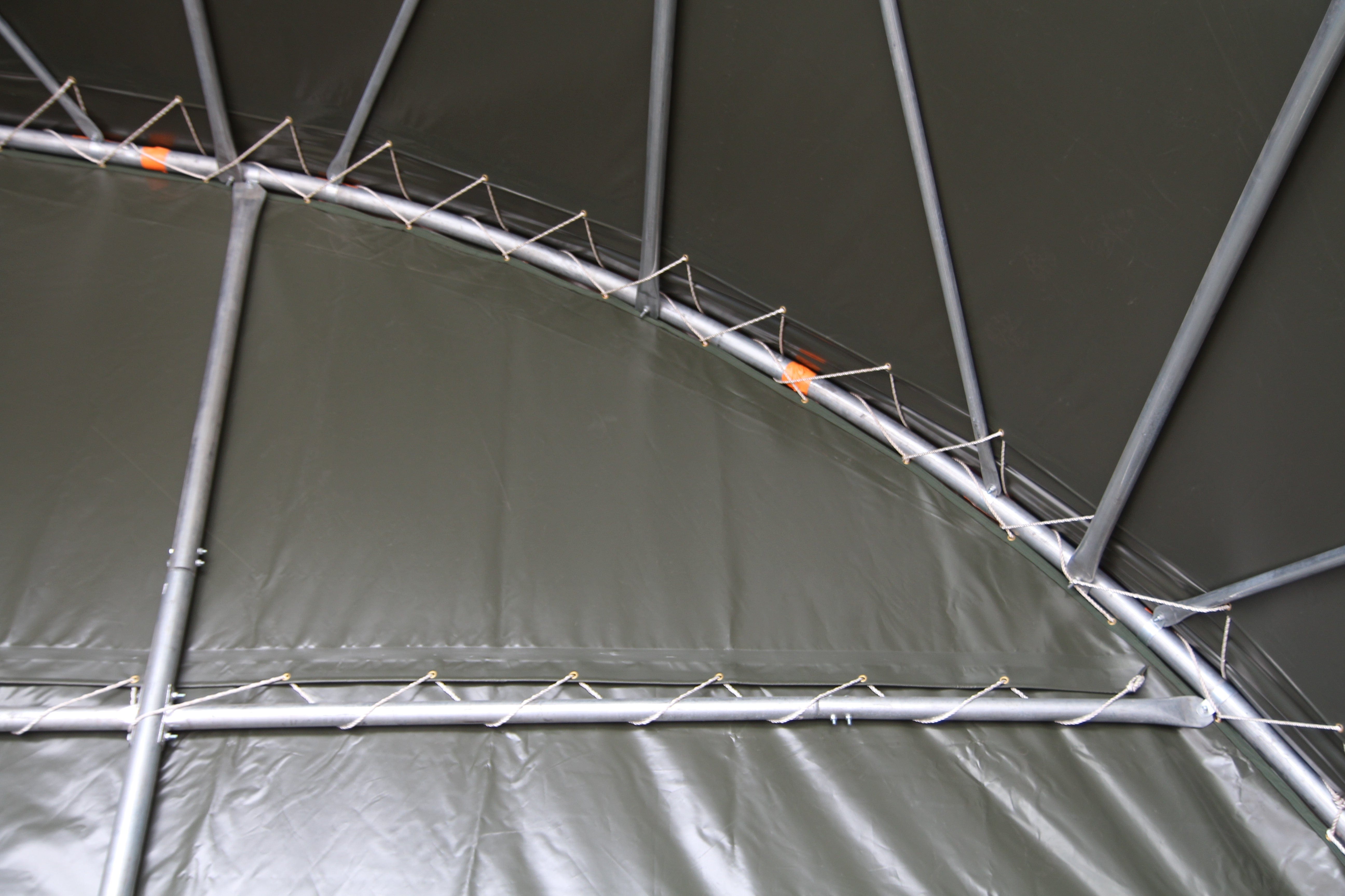 Panneau arrière fermé pour abris de conteneurs